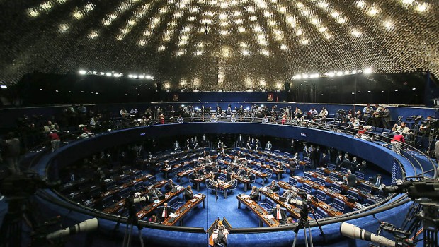 Senado vota abertura do processo de impeachment de Dilma. Foto: André Dusek/Estadão