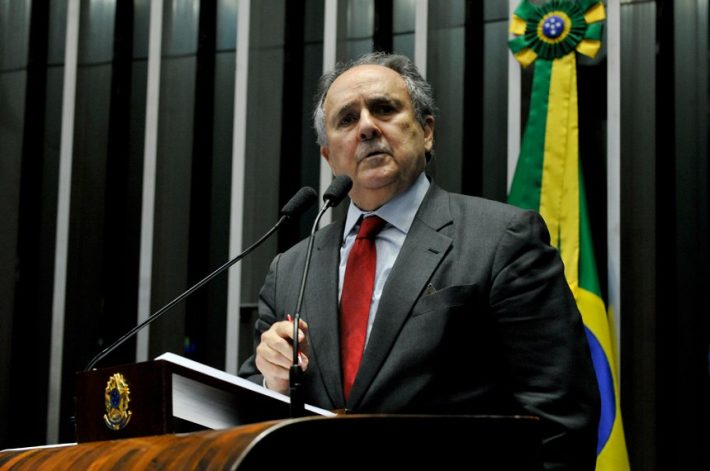 Senador Cristovam Buarque. Foto: Jane de Araújo/Agência Senado