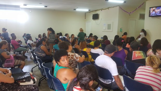 Pacientes esperam atendimento no Hospital Genésio Rego, na capital maranhense. Foto: Diego Emir/Estadão