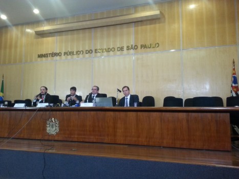 Da esquerda para a direita: os promotores Fernando Henrique Araujo, Cássio Conserino e José Carlos Blat. Foto: Julia Affonso/Estadão