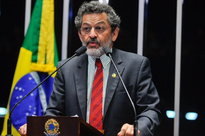Senador Paulo Rocha, acusado de pedir propina