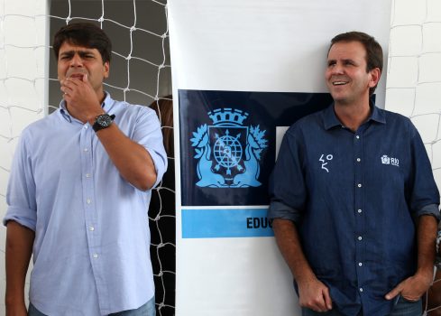 Pedro Paulo (à esq) e Eduardo Paes. Foto: Fábio Motta/Estadão