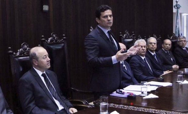 O juiz federal Sérgio Moro, em palestra no Tribunal de Justiça do Paraná / Foto: Divulgação/TJ-PR