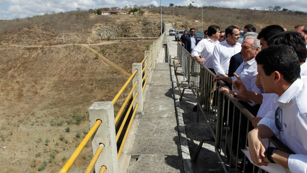 Temer visita a barragem de Jucazinho, em Surubim (PE) Foto: Beto Barata/PR